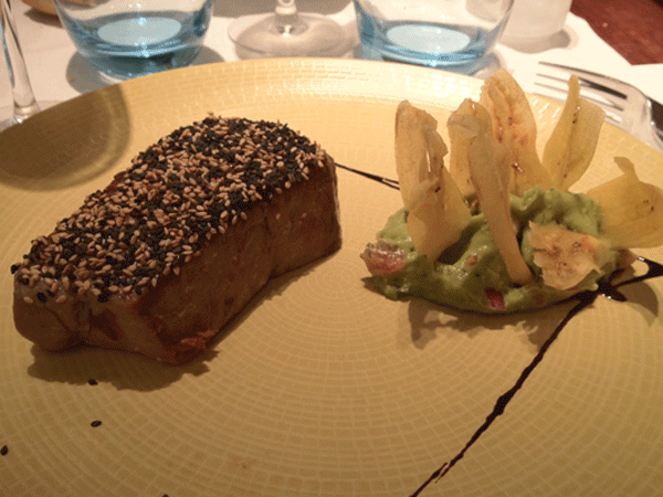Tataki-de-atún-restaurante-mediterraneo-la-polpa-barcelona