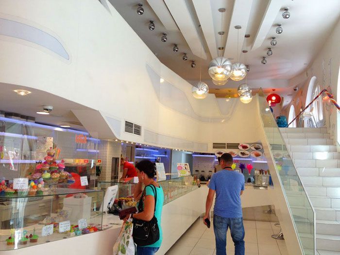 interior-sugar-tienda-caramelos-gominolas-budapest