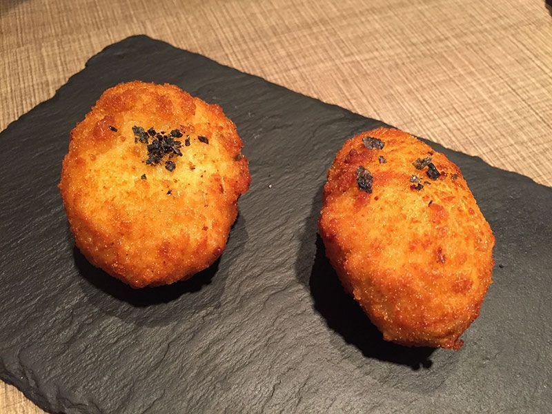 croquetas-caseras-restaurante-gola-taperia-barcelona-21-17-36