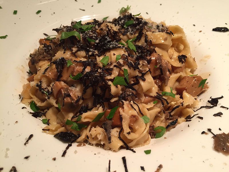 tagliatelle-setas-trufa-restaurante-gola-taperia-barcelona-21-17-36