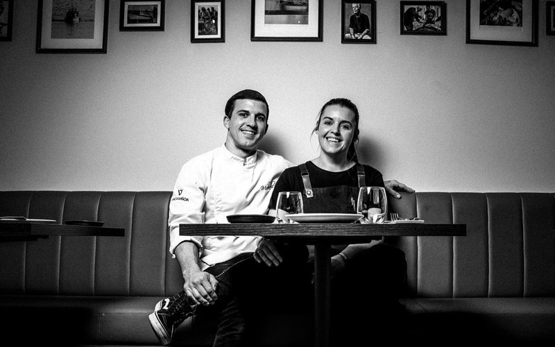 propietarios michaels restaurante sanxenxo